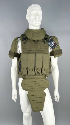 Разгрузочный бронежилет Universal Armor (original) олива купить по привлекательной цене 40 500 ₽ - вид 1 миниатюра